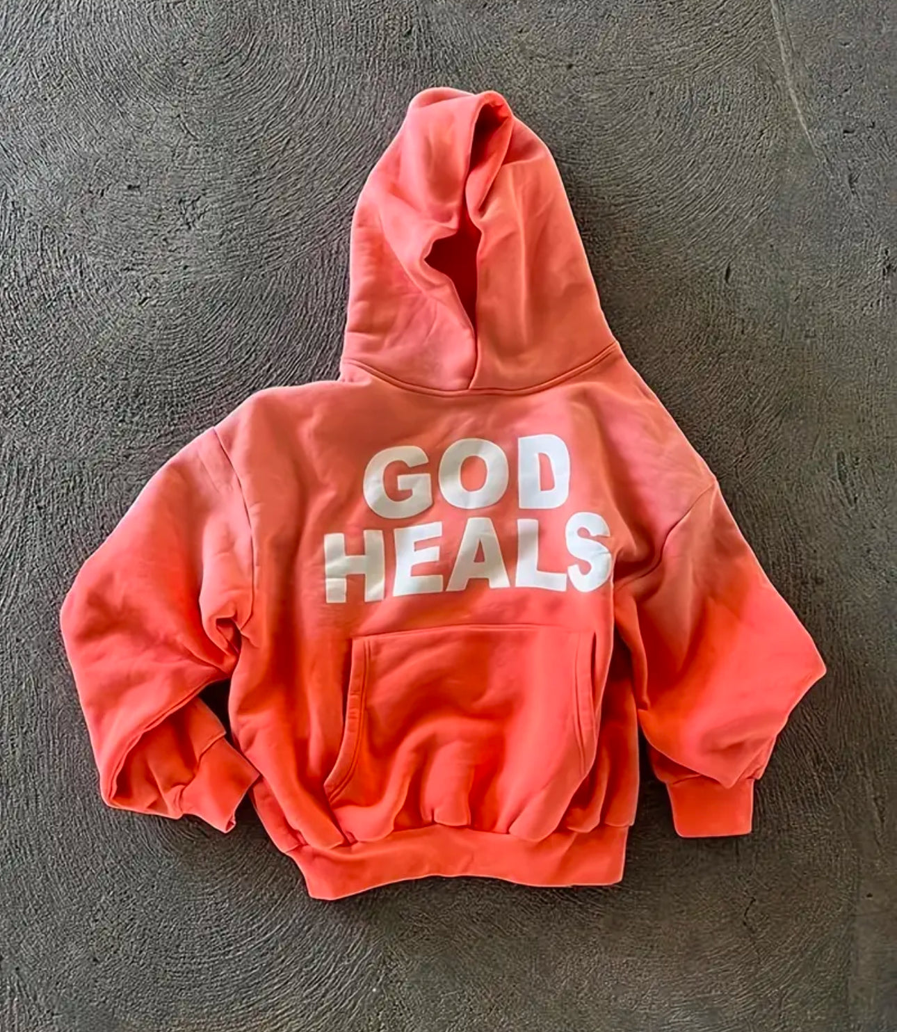 God Heals" Inspirational Print Hoodie - Casual Zip-Up Long Sleeve Jacket with Kangaroo Pocket, Cozy Polyester Blend, Machine Washable.