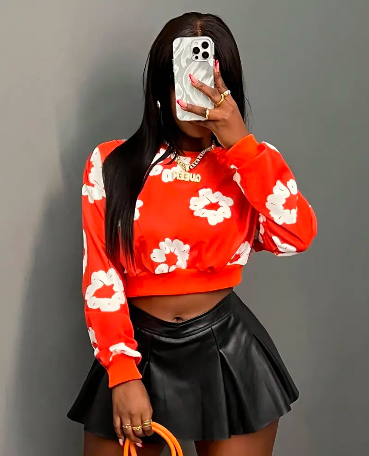 days Elegant Floral Print Crop Sweatshirt for Women - Casual Drop Shoulder, Polyester.