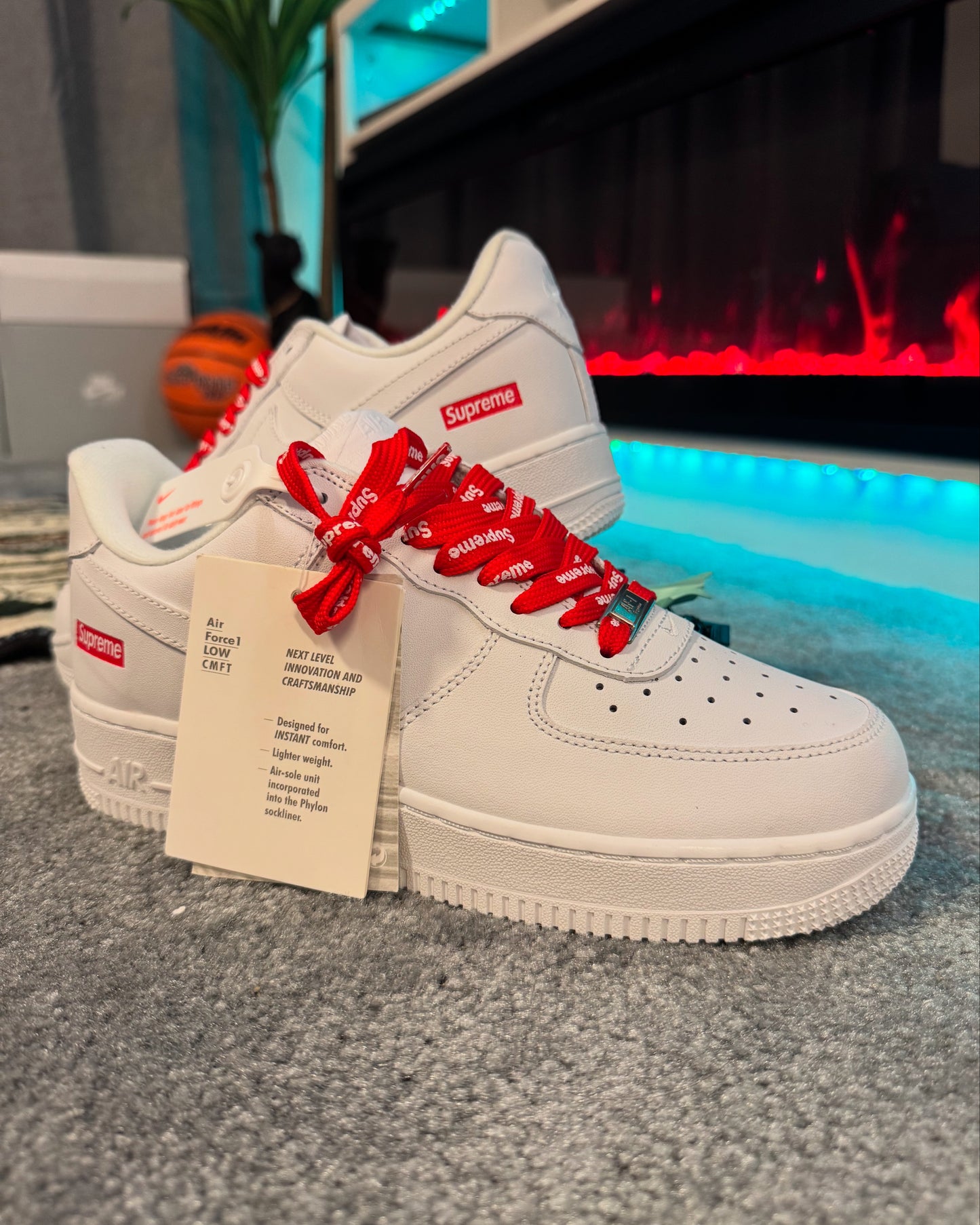 sawabilio_ Nike Air Force 1 Low Supreme White
(CU9225-100) All Sizes Brand new in
Price (100$)